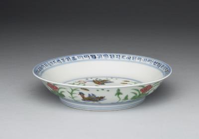 图片[2]-Dish with mandarin ducks in a lotus pond in wucai painted enamels, Ming dynasty, Chenghua reign, 1465-1487-China Archive